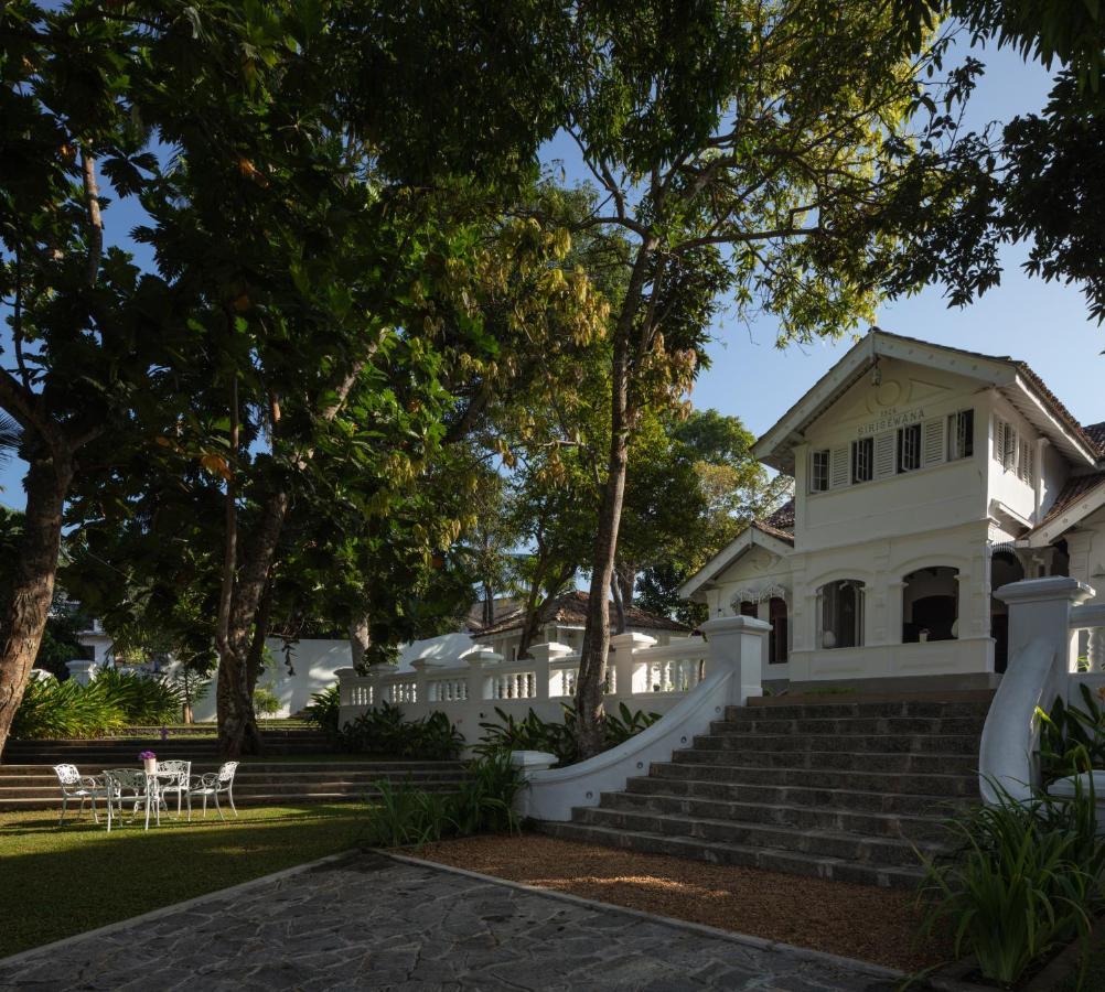 River Stone By Poseidon Hikkaduwa Exterior photo